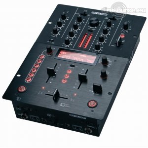 Reloop IQ2+ Mixer